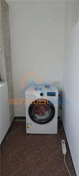 Titan Apartament de vanzare cu 2 camere, zona 1 Decembrie 1918 - Metrou Costin Georgian